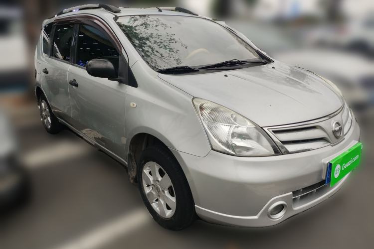 Used Nissan Livina 2010 Jingyue Edition 1.6L Manual All-Around Model Front Right 45 Deg