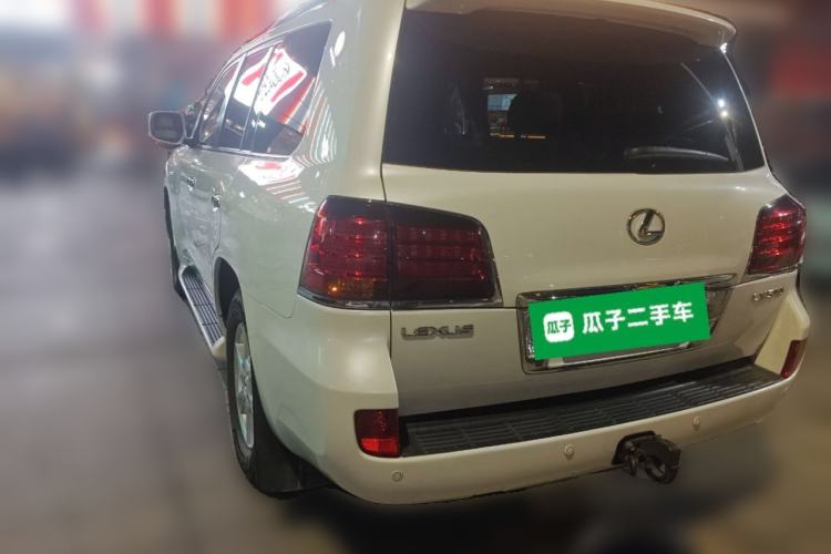 Used Lexus LX 2009 570

