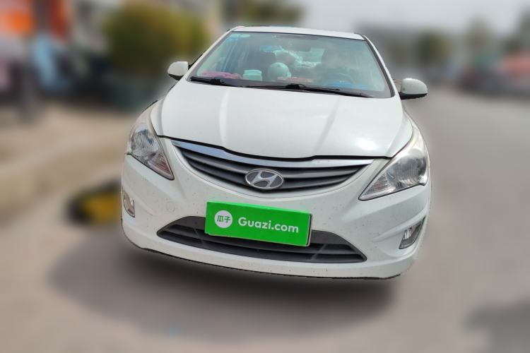 Used Hyundai Verna (older generation) 2010 Sedan 1.4L Manual Comfort GS Front