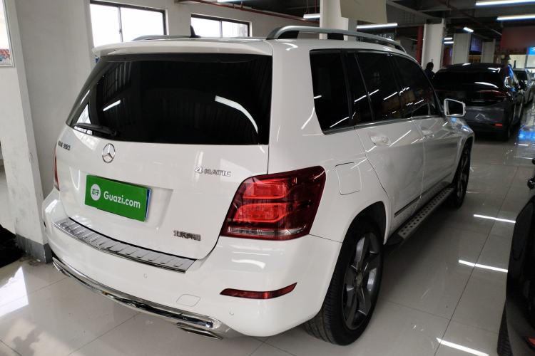 Used Mercedes-Benz GLK-Class 2013 GLK 300 4MATIC Dynamic Sunroof Model
