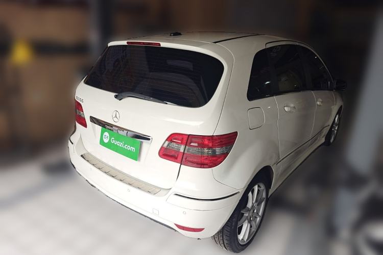 Used Mercedes-Benz B-Class 2009 B 200 Fashion Model Rear Right 45 Deg