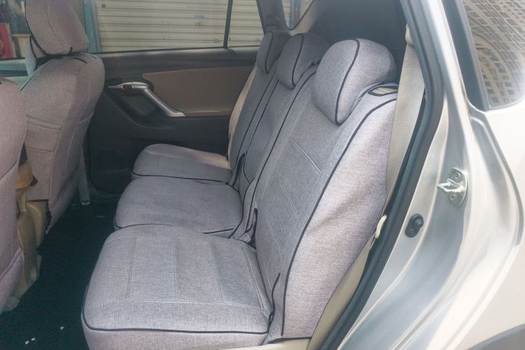 Used Toyota Verso 2015 180E CVT Crossover Edition
