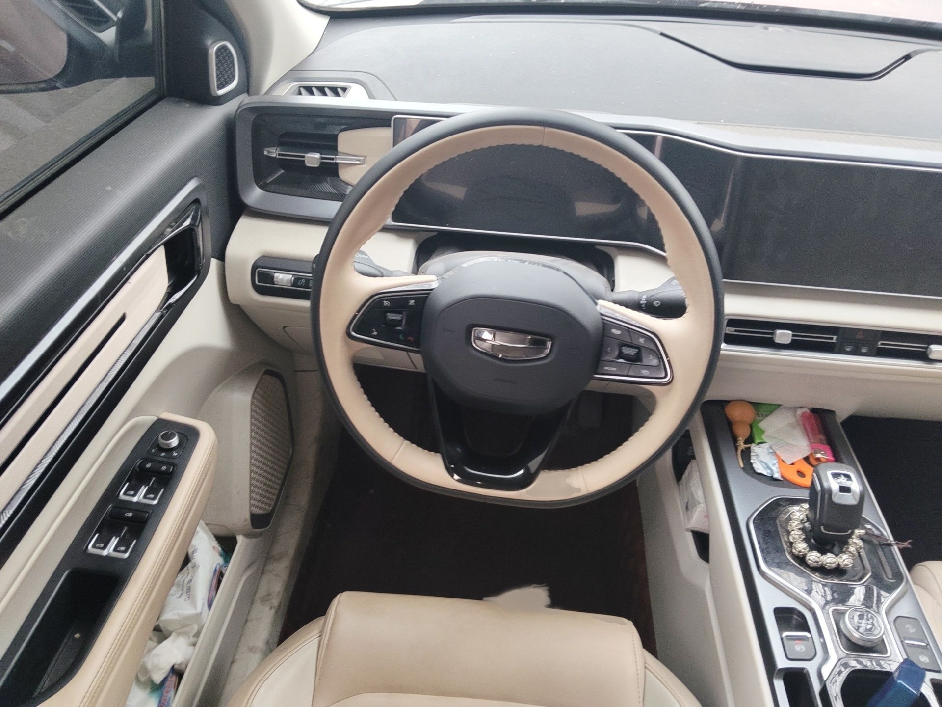 Geely Auto icon 2023 1.5TD Chocolate Smoothie Edition — снимка 9