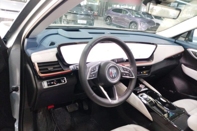 Used Buick Envision 2024 Encore Plus AWD Avenir