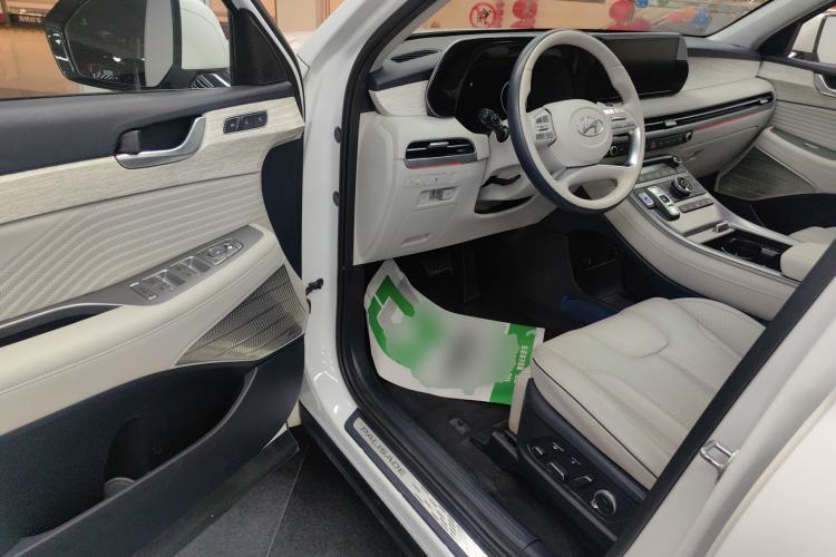 Used Hyundai Palisade 2023 3.5L Automatic All-Wheel Drive Calligraphy