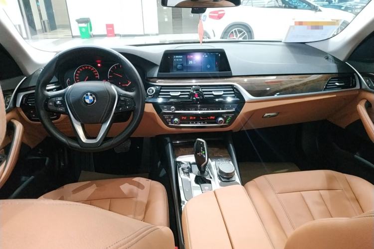 Used BMW 5 Series 2018 528Li Launch Special Edition
