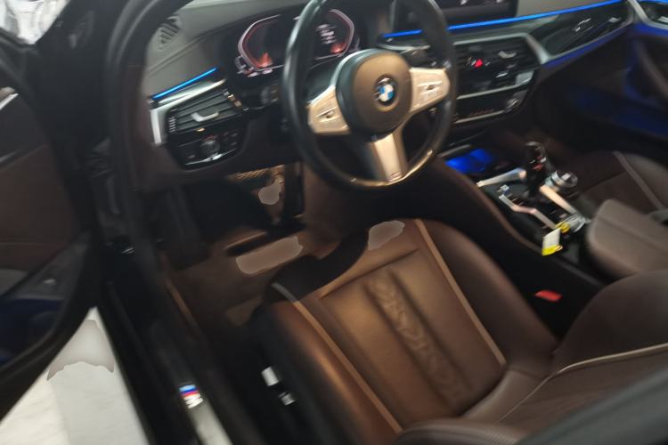 Used BMW 5 Series 2022 Second Facelift 525Li M Sport Package