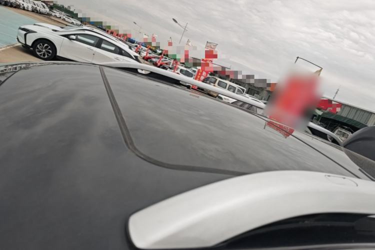 Used Jeep Cherokee 2019 2.0T Two-Wheel Drive Smart Enjoyment Version China V
