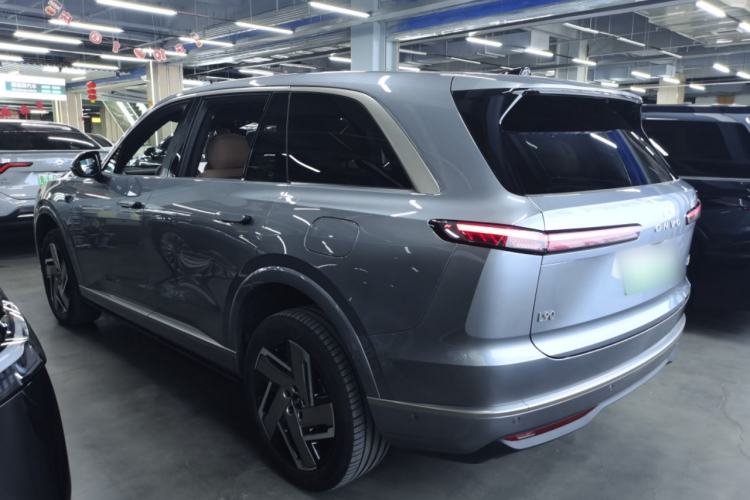 Used ONVO Luxeed L90 2025 Model—Max Six-Seater Version Rear Left 45 Deg