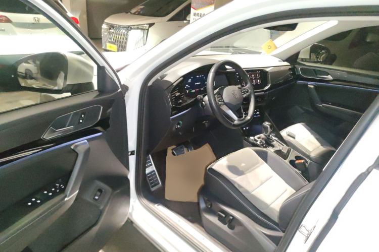 Used Volkswagen Tayron X 2020 330TSI Two-Wheel Drive Luxury Smart Connectivity Version Driver Seat