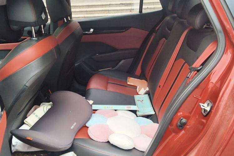 Used Dongfeng Aeolus Yixuan 2021 230T Automatic Zuiying Knight Edition Left Rear Seat