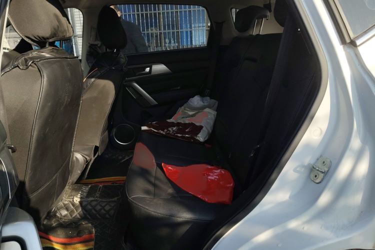 Used Haval H2 2017 Red-Label 1.5T Manual Two-Wheel Drive Luxury Model