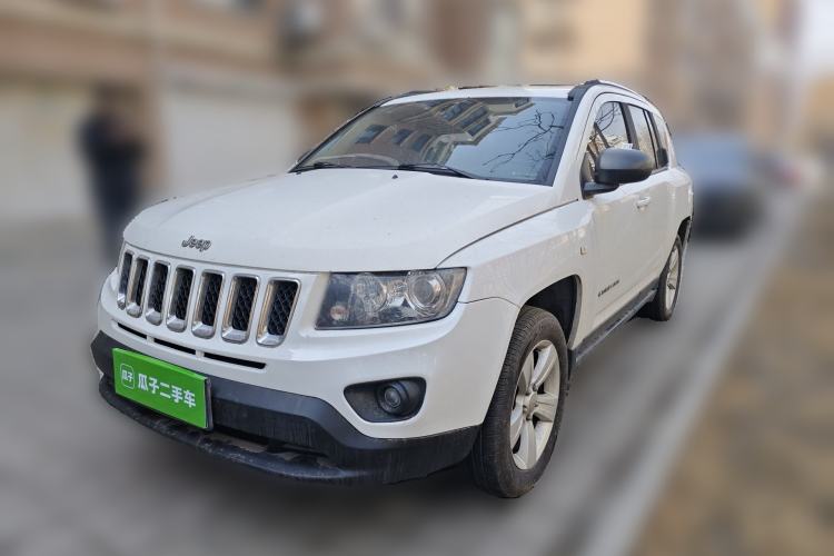 Used Jeep Compass 2014 2.4L four-wheel drive sport version