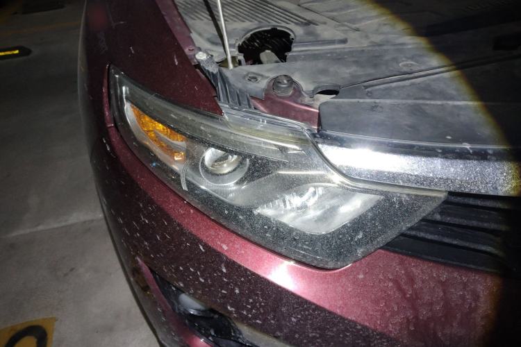 Used Soueast DX7 2015 1.5T Automatic Luxury Model Right Front Headlight