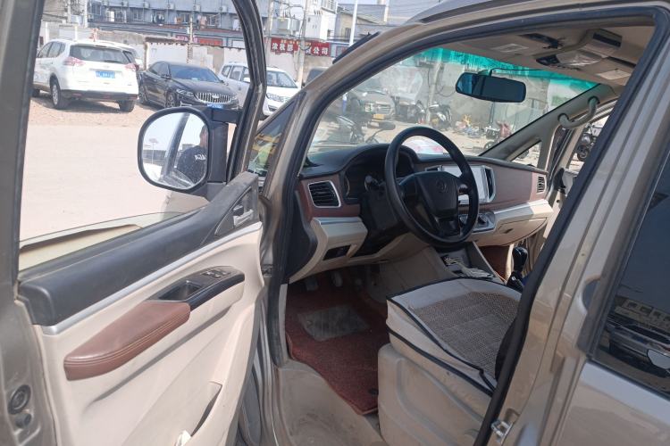 Used FORTHING Lingzhi 2018 M5L 1.6L 7-Seater Comfort Model