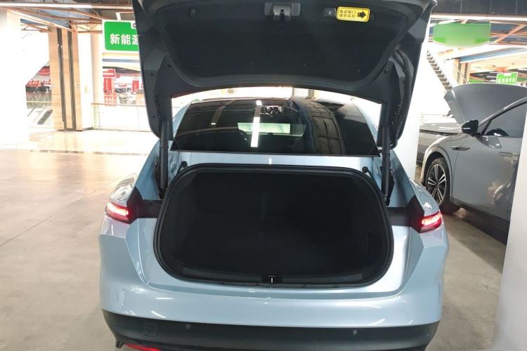 Used Nio ET5 2024 75 kWh Trunk