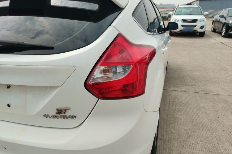 Used Ford Focus 2012 Hatchback 1.6L Manual Comfort Model