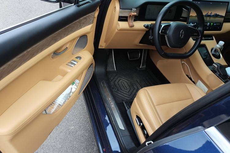 Used Hima AITO M5 2022 Range-Extended Rear-Drive Standard Version
