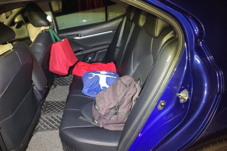 Used Toyota Camry 2019 Dual-Engine 2.5 HG Luxury Edition China VI Standard