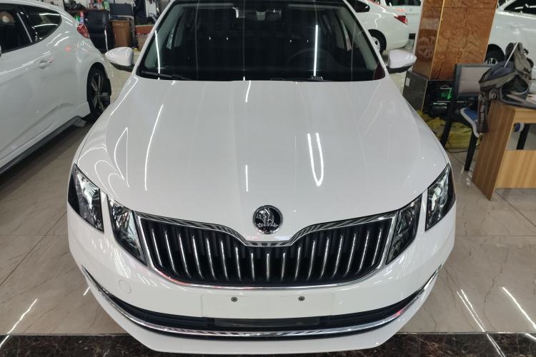 Used Skoda Octavia 2019 TSI230 DSG Luxury Edition
