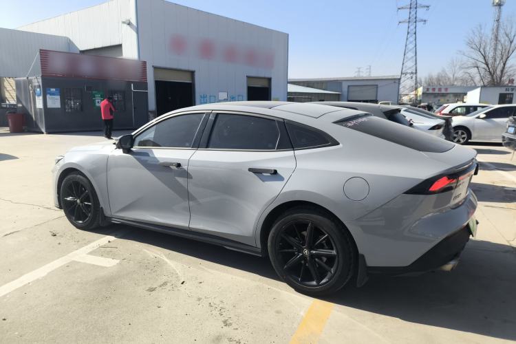 Used Changan UNI-V 2022 1.5T Prestige Version