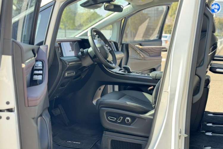 Used GAC Trumpchi M8 2024 Master Series 400T Ultimate Edition