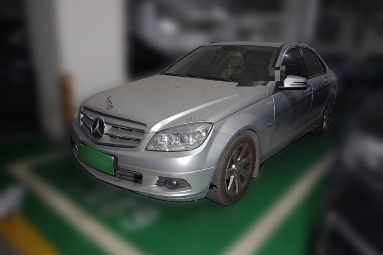 Used Mercedes-Benz C-Class 2010 C 180K Classic model