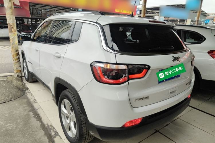 Used Jeep Compass 2017 200T Automatic Family Edition
