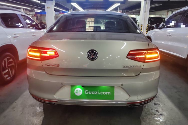 Used Volkswagen Magotan 2019 330TSI DSG Leading Edition China V Standard