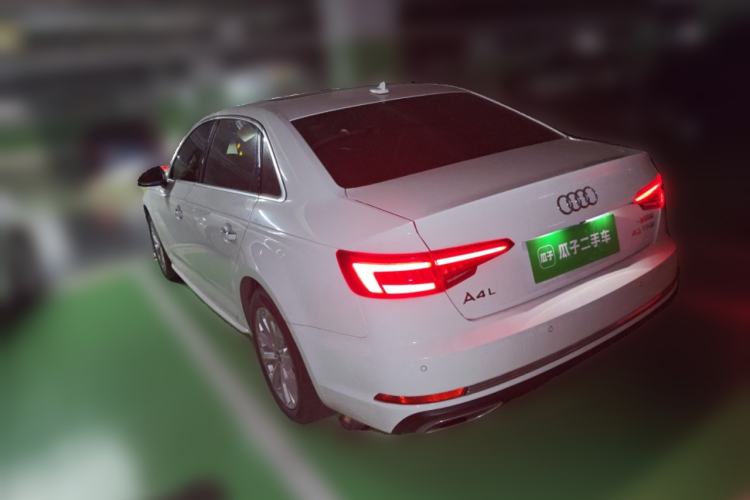 Used Audi A4L 2019 40 TFSI Ambition China VI Rear Left 45 Deg
