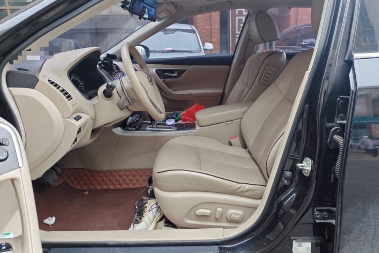 Used Nissan Teana 2015 Duke 2.5L XV Champions League Glory Edition
