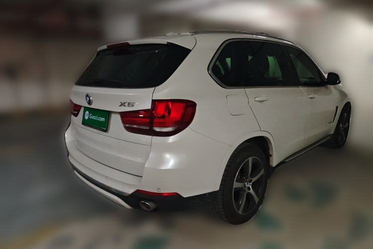 Used BMW X5 2018 xDrive28i Rear Right 45 Deg