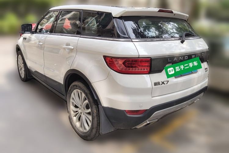 Used Land X7 2015 2.0T Panoramic Prestige Edition
