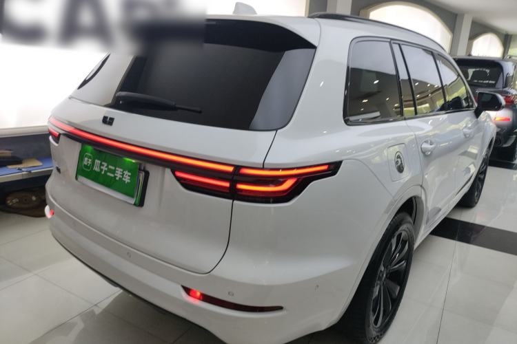 Used Li Auto ONE 2021 Extended-Range 6-Seater Version Rear Right 45 Deg