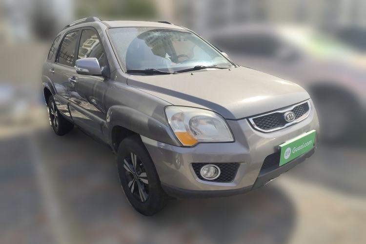 Used Kia Sportage 2012 2.0L Manual Two-Wheel Drive GLS Front Right 45 Deg