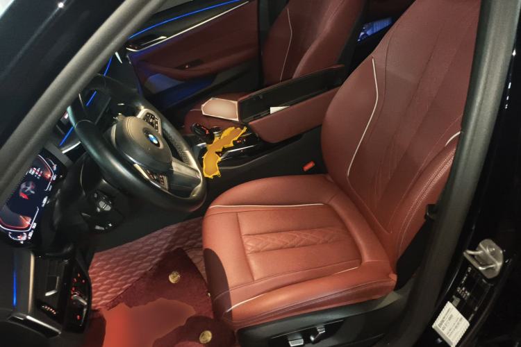 Used BMW 5 Series 2021 530Li Leading Model M Sport Package Left Front Seat