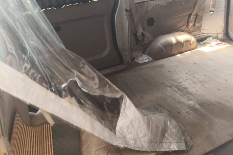 Used Wuling Rongguang 2014 1.5L S Standard Version Left Rear Seat