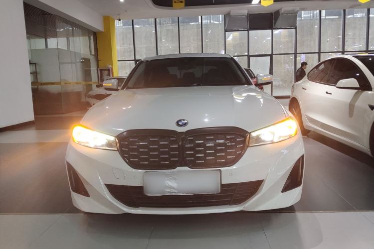 Used BMW i3 2022 eDrive 35 L Front