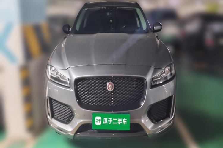 Used Jaguar F-PACE 
