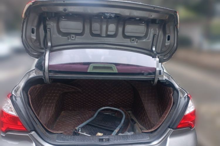 Used Venucia D50 2015 1.6L Automatic Fashion Edition