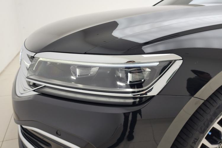 Used Volkswagen Phideon 2021 380TSI Luxury Edition
