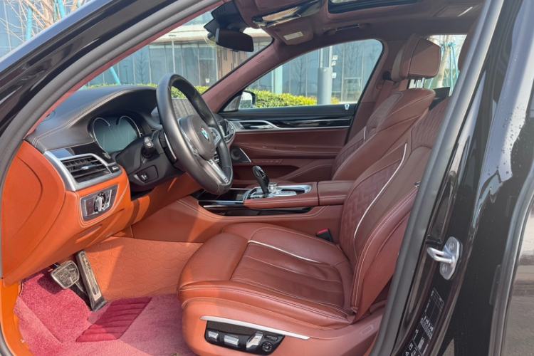 Used BMW 7 Series 2018 740Li xDrive Luxury Edition M Sport Package
