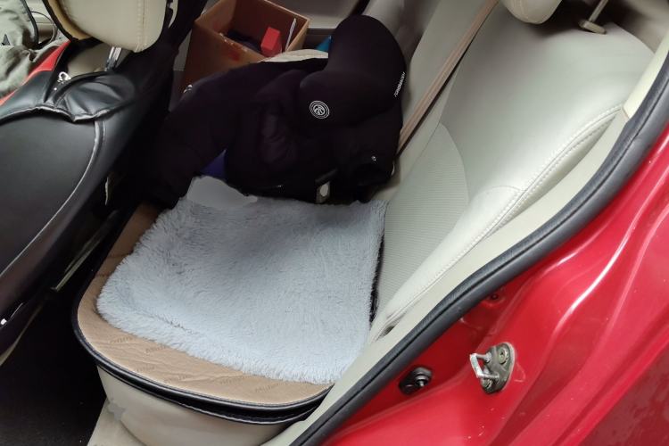 Used CHANGAN Alsvin V3 2012 1.3L Manual Luxury Version China IV Standard