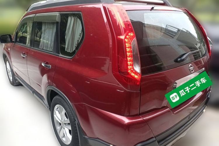 Used Nissan X-Trail 2012 2.0L Manual Comfort Edition 4WD
