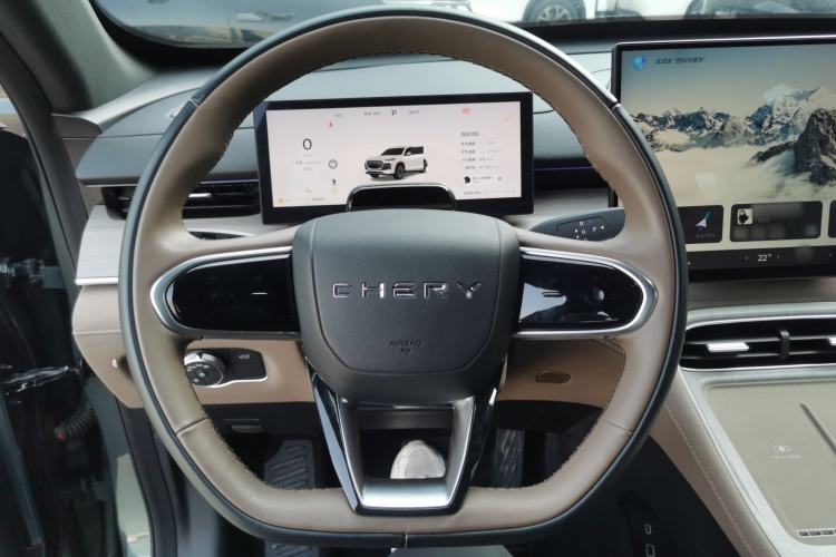 Used Chery Tiggo 8 PLUS 2025 290TGDI DCT Prestige 5-Seater
