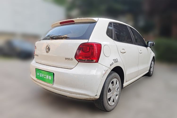 Used Volkswagen Polo 2013 1.4L Manual Fashion Edition