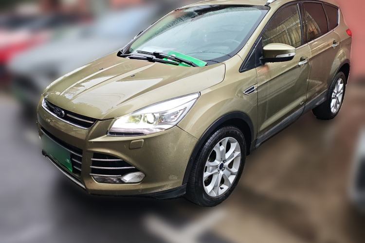Used Ford Kuga 2015 2.0L GTDi Four-Wheel-Drive Sport Model