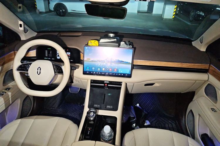 Used Hima AITO M7 2024 1.5T Rear-Drive Plus Version 5 Seats
