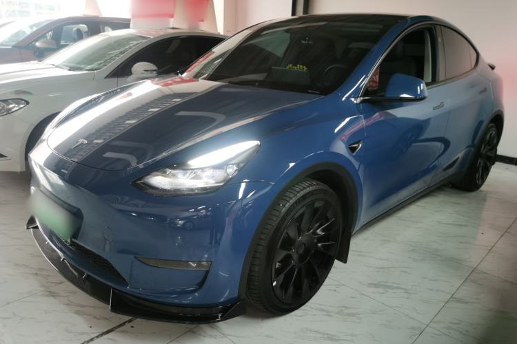 Used Tesla Model Y 2024 Long-Range All-Wheel-Drive Version