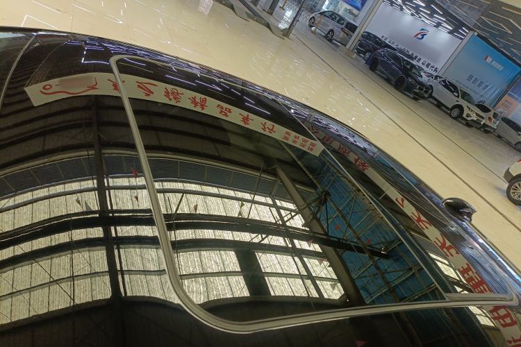 Used Hongqi H5 2024 1.5T DCT Smart Connect Flagship Edition Roof